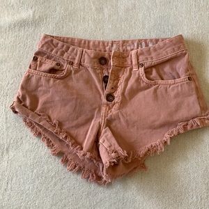 The Frayed women’s jean shorts